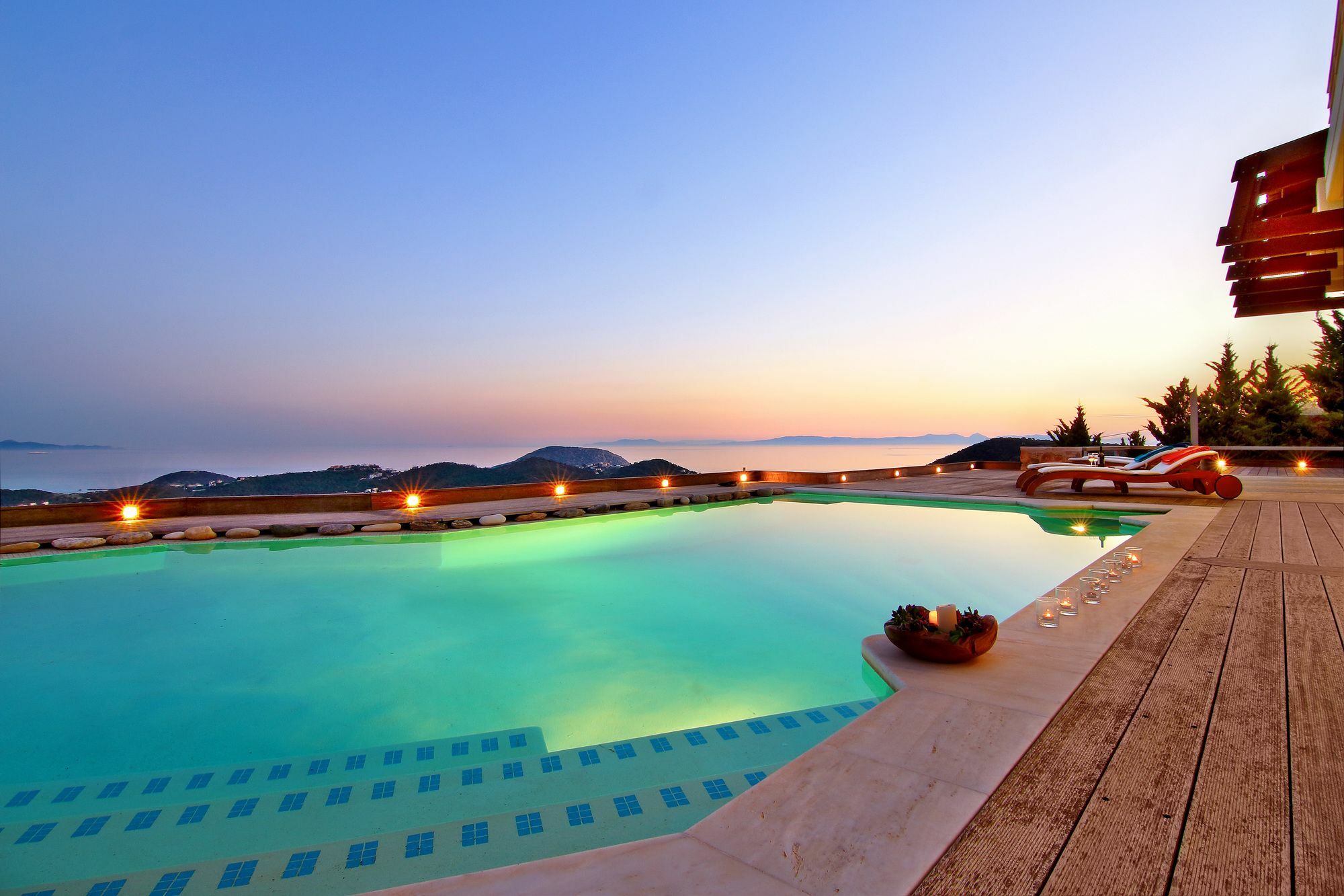 Villa Takeoff Saronida อานาวีซอส ภายนอก รูปภาพ